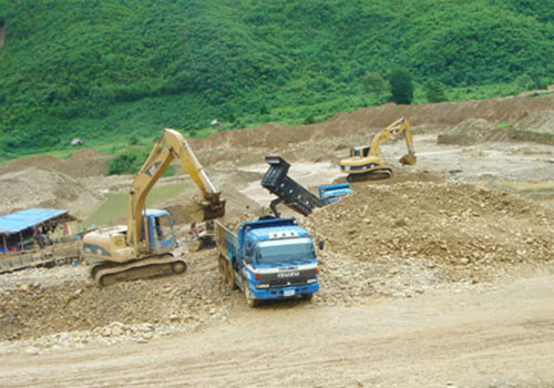 老撾、柬埔寨礦區工程車(chē)